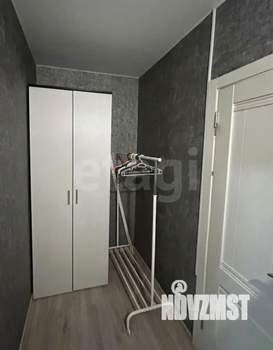 Студия квартира, вторичка, 25м2, 3/16 этаж