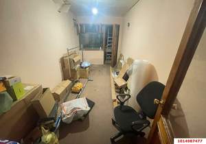 3-к квартира, вторичка, 70м2, 1/5 этаж