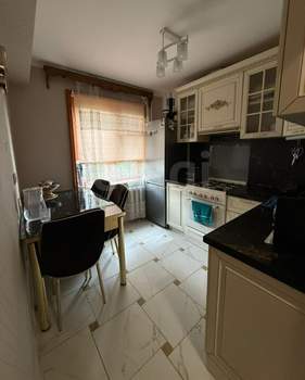 1-к квартира, вторичка, 42м2, 3/5 этаж