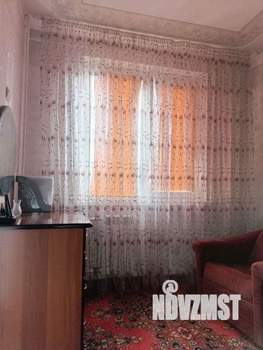 4-к квартира, вторичка, 74м2, 8/9 этаж