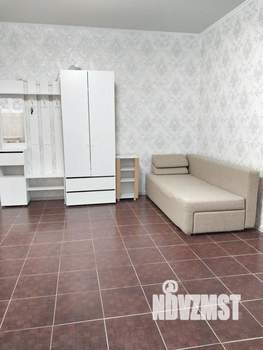 Студия квартира, вторичка, 33м2, -1/5 этаж