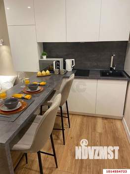 3-к квартира, вторичка, 101м2, 2/19 этаж