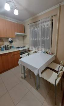 2-к квартира, вторичка, 45м2, 1/5 этаж