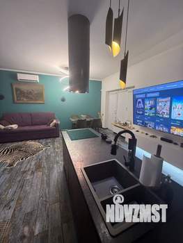 2-к квартира, вторичка, 130м2, 2/2 этаж