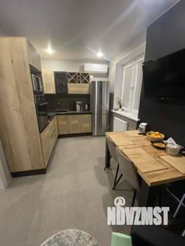 2-к квартира, вторичка, 61м2, 9/17 этаж