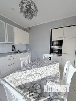 3-к квартира, вторичка, 98м2, 13/17 этаж