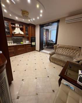 3-к квартира, вторичка, 90м2, 2/17 этаж