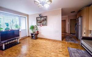 4-к квартира, вторичка, 64м2, 5/5 этаж