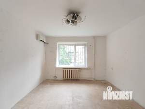 2-к квартира, вторичка, 53м2, 1/10 этаж