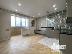 Студия квартира, вторичка, 27м2, 13/17 этаж