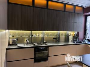 4-к квартира, вторичка, 140м2, 1/13 этаж