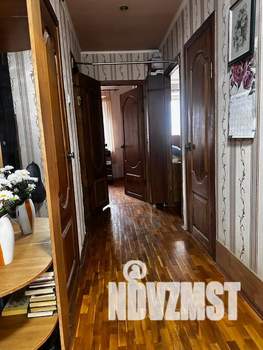 3-к квартира, вторичка, 63м2, 1/5 этаж