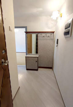3-к квартира, вторичка, 55м2, 1/5 этаж