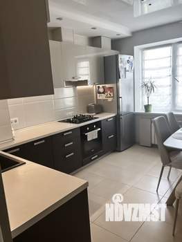 2-к квартира, вторичка, 50м2, 9/9 этаж