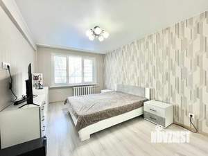 2-к квартира, вторичка, 57м2, 1/5 этаж