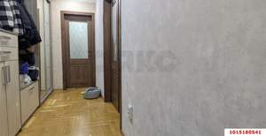 2-к квартира, вторичка, 50м2, 9/9 этаж