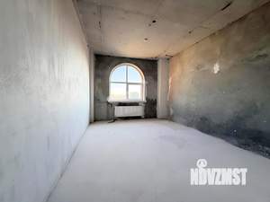 3-к квартира, вторичка, 137м2, 13/16 этаж