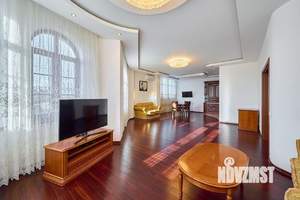 3-к квартира, вторичка, 138м2, 6/15 этаж
