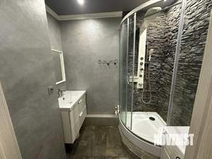 2-к квартира, вторичка, 58м2, 8/17 этаж