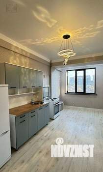 2-к квартира, вторичка, 61м2, 10/16 этаж