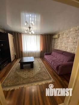 2-к квартира, вторичка, 70м2, 1/6 этаж