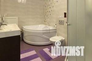 2-к квартира, вторичка, 83м2, 13/22 этаж
