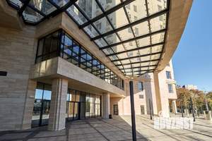 2-к квартира, вторичка, 74м2, 8/15 этаж