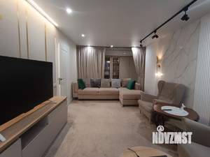 2-к квартира, вторичка, 63м2, 7/16 этаж