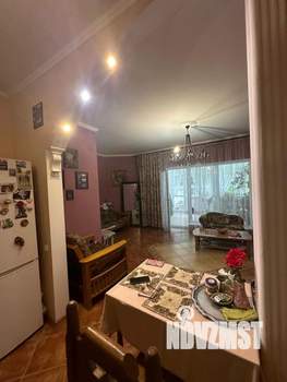 3-к квартира, вторичка, 72м2, 1/2 этаж