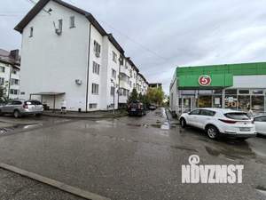 2-к квартира, вторичка, 60м2, 1/3 этаж