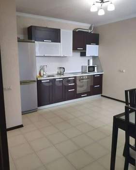 2-к квартира, вторичка, 62м2, 4/5 этаж