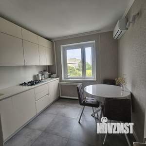 4-к квартира, вторичка, 73м2, 6/9 этаж