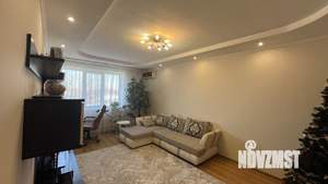 2-к квартира, вторичка, 57м2, 3/3 этаж