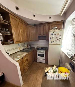 3-к квартира, вторичка, 58м2, 2/5 этаж