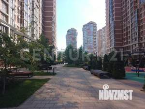 2-к квартира, вторичка, 50м2, 1/24 этаж