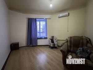 2-к квартира, вторичка, 40м2, 1/1 этаж