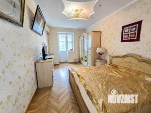 4-к квартира, вторичка, 110м2, 4/4 этаж