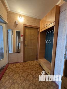 4-к квартира, вторичка, 74м2, 9/9 этаж