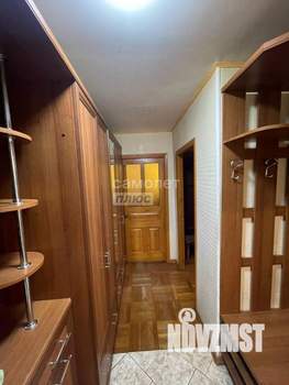 3-к квартира, вторичка, 56м2, 1/9 этаж