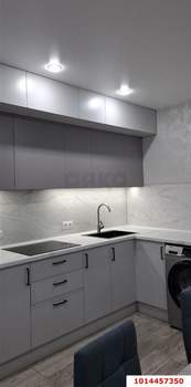 2-к квартира, вторичка, 60м2, 1/5 этаж