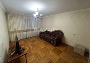 3-к квартира, вторичка, 65м2, 8/9 этаж