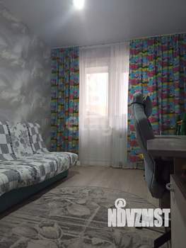 2-к квартира, вторичка, 52м2, 1/19 этаж