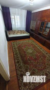 2-к квартира, вторичка, 42м2, 1/5 этаж