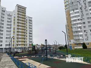 2-к квартира, вторичка, 66м2, 9/17 этаж