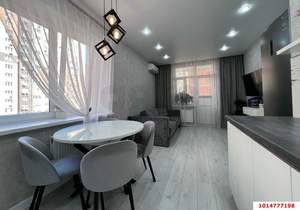 2-к квартира, вторичка, 70м2, 5/18 этаж
