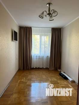 3-к квартира, вторичка, 65м2, 3/5 этаж