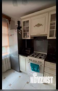 2-к квартира, вторичка, 42м2, 3/5 этаж