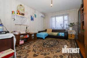 3-к квартира, вторичка, 65м2, 1/10 этаж