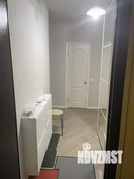 2-к квартира, вторичка, 41м2, 1/4 этаж