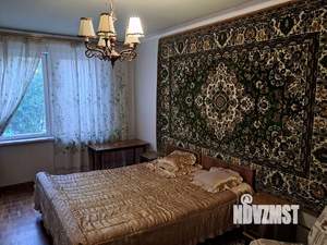 3-к квартира, вторичка, 65м2, 1/5 этаж
